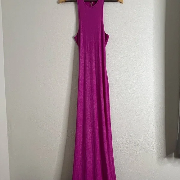 BNWT Skims maxi dress in fuchsia foil - Picture 6 of 16